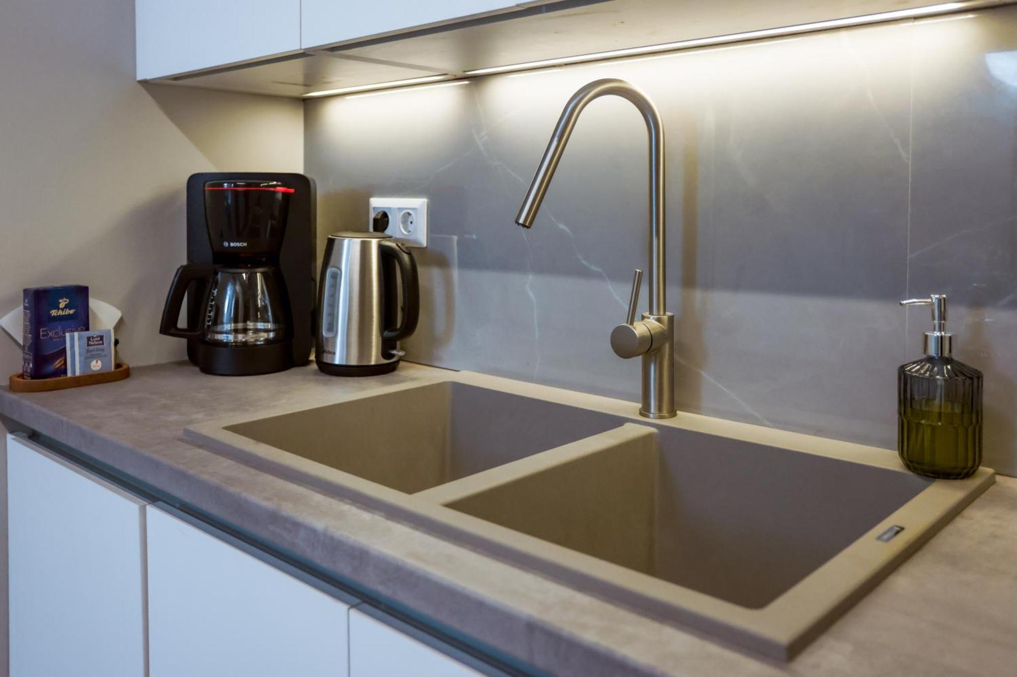 Urban Apartments Chios Town Ngoại thất bức ảnh