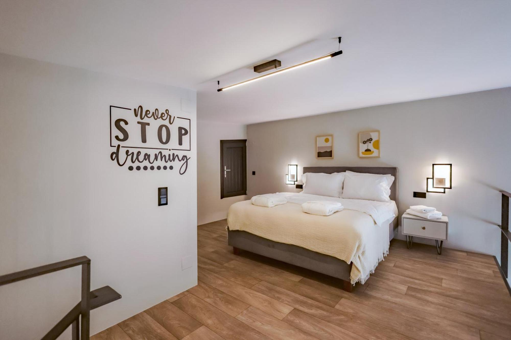 Urban Apartments Chios Town Ngoại thất bức ảnh